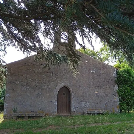 Vendégház A La Topaze #gite Calme #3 Pers #piscine Privee #cholet #wifi Debit #preau #cholet #parc Japonais #puy Du F Ou